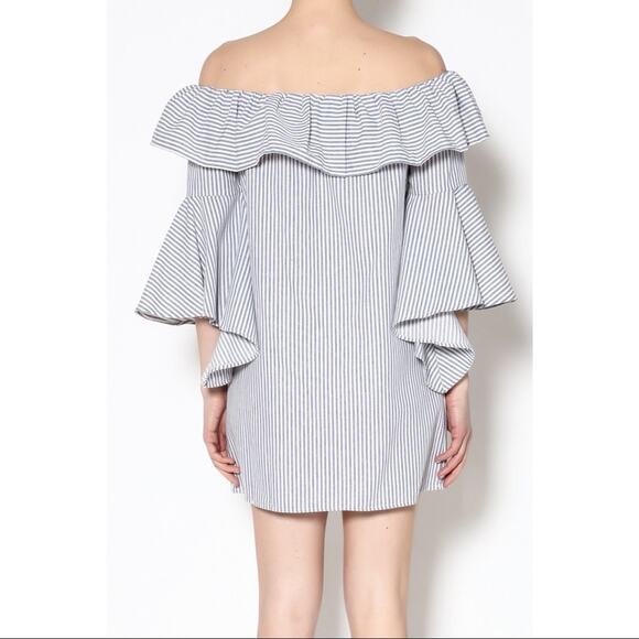 Jealous Tomato Off the Shoulder Bell Sleeve Pinstripe Dress Size Large - Picture 10 of 10